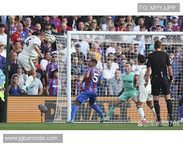 曼联与水晶宫2016年对决回顾精彩瞬间与赛后分析 曼联与水晶宫2016年对决回顾精彩瞬间与赛后分析