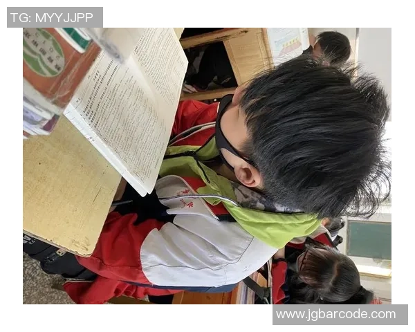 王也与唐春晓的巅峰对决谁将成为新一代的电竞传奇之星 王也与唐春晓的巅峰对决谁将成为新一代的电竞传奇之星