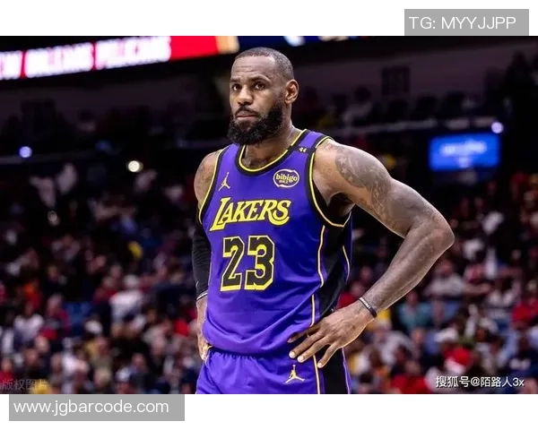 詹姆斯领衔NBA新赛季的辉煌征程与挑战展望 詹姆斯领衔NBA新赛季的辉煌征程与挑战展望